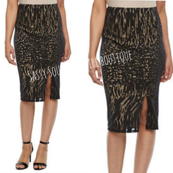 🆕⭐ Black burnout animal print pencil skirt - Picture 1 of 6